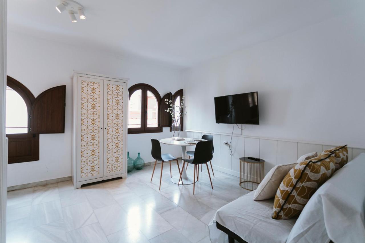 Complete Studio With Terrace - 1bth- La Giralda Appartement *
