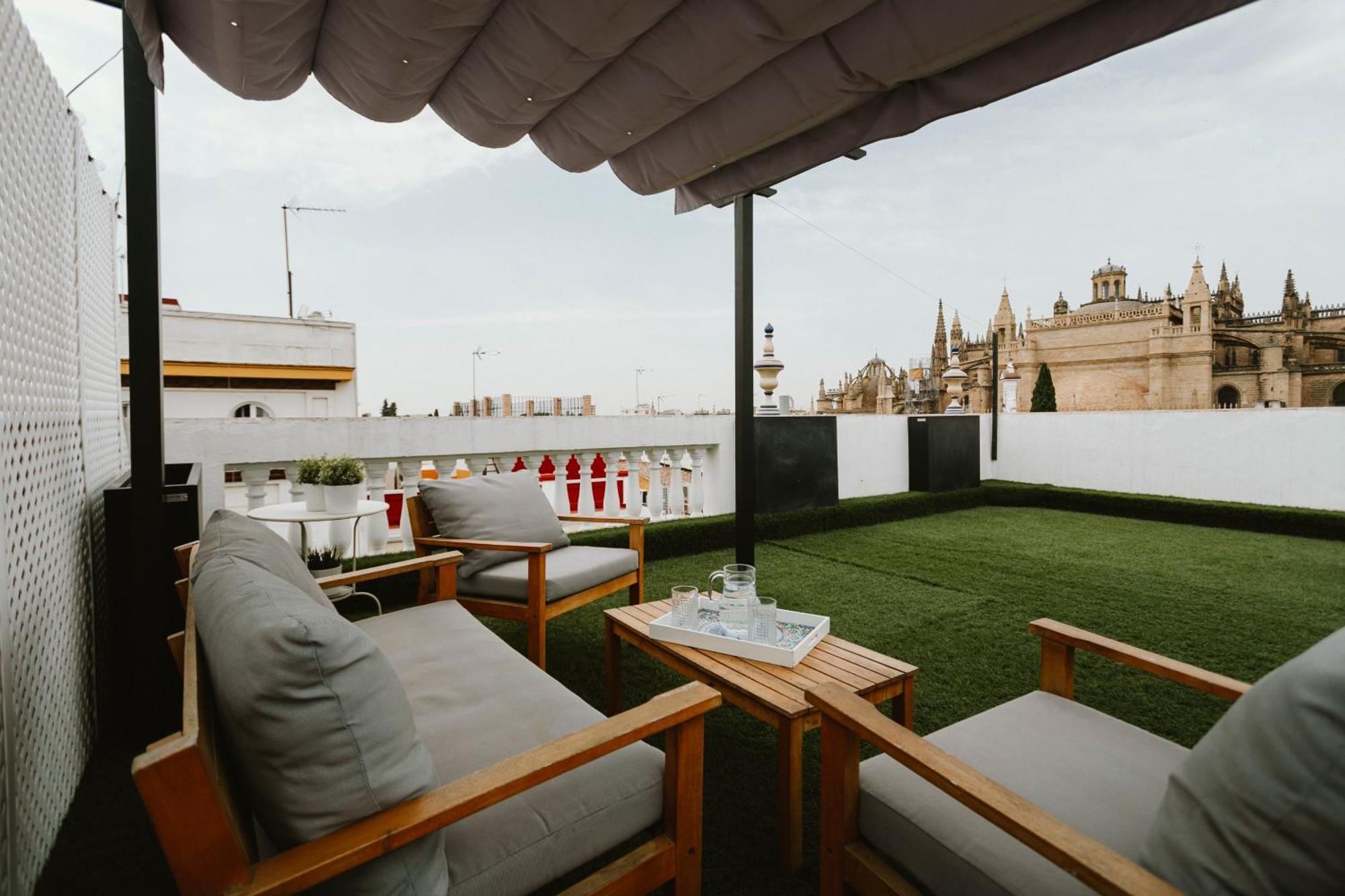 Complete Studio With Terrace - 1bth- La Giralda